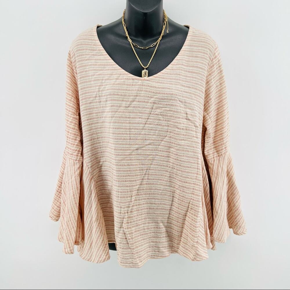 Pol size large bell sleeve top